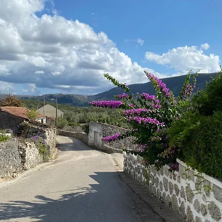 Casa De Semesterbostad Alcaria (Leiria)