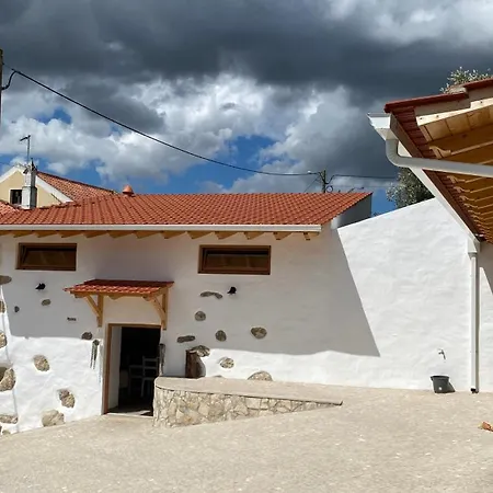 Casa De Semesterbostad *