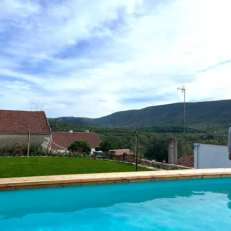 בית נופש Casa De Alcaria (Leiria)