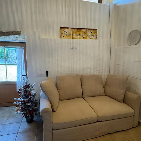 Casa De Alcaria (Leiria)