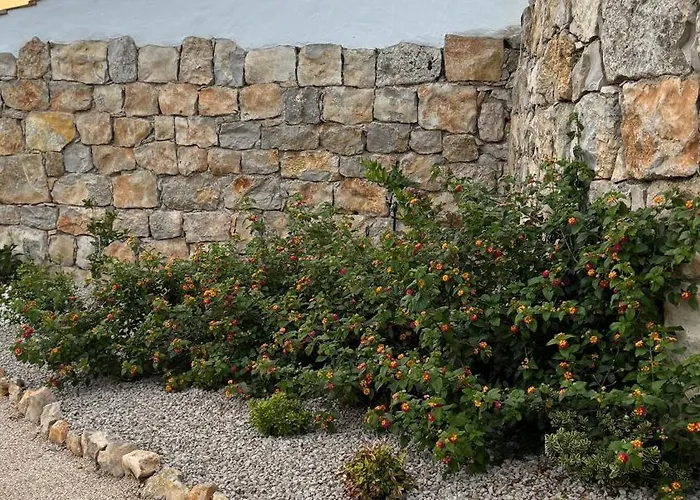 Casa De Alcaria (Leiria)